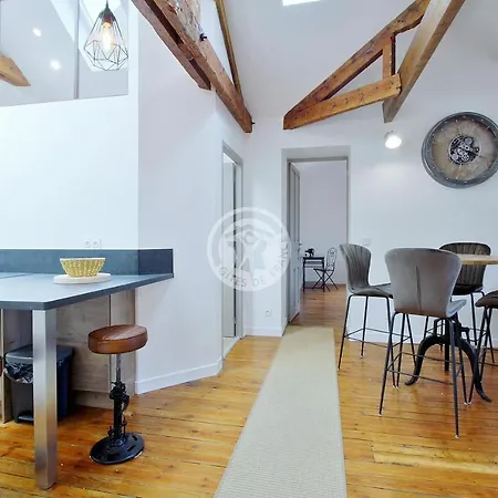Apartahotel Corina Tarbes